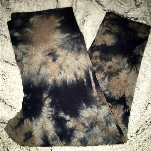 Calvin Klein Performance Leggings - Picture 1 of 3